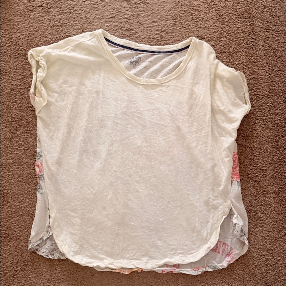 Pilcro White Crewneck Tee with prints